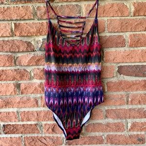 Pattern Lattice Back One Piece Swimsuit, Size M
